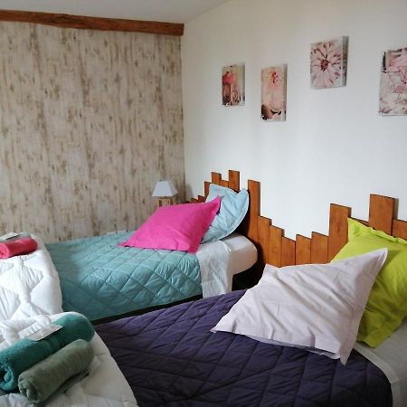 Les Dauphins Apartment Saint-Romain-de-Jalionas Ngoại thất bức ảnh